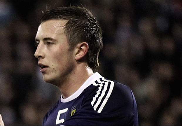 Hearts sign Danny Wilson on loan from Liverpool