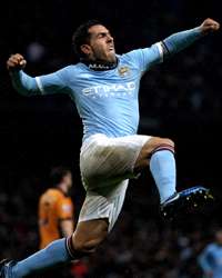 EPL : Carlos Tevez, Manchester City v Wolverhampton (getty Images)
