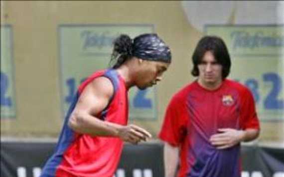 Ronaldinho y Lionel Messi FC Barcelona