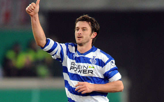 Freude bei Duisburgs Branimir Bajic (Getty Images)
