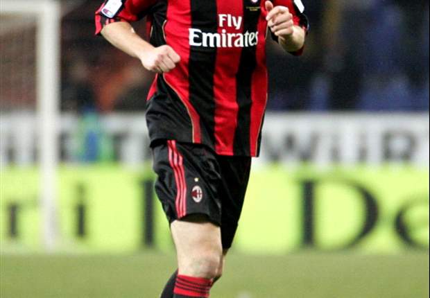 Manchester City attempted to sign AC Milan's Mark van Bommel - agent
