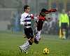 Emanuelson contro Ledesma in Milan-Lazio (Getty Images)