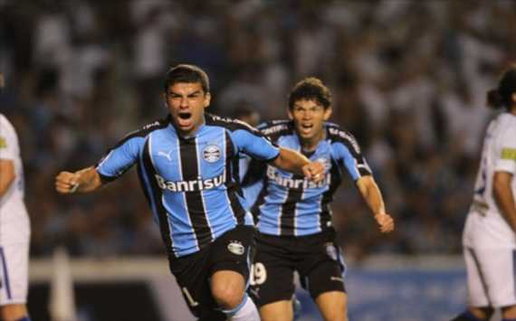 André Lima - Grêmio x Liverpool (Lucas Uebel Grêmio net)