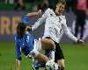 Riccardo Montolivo - Italia & Bastian Schweinsteiger - Jerman (Getty Images)