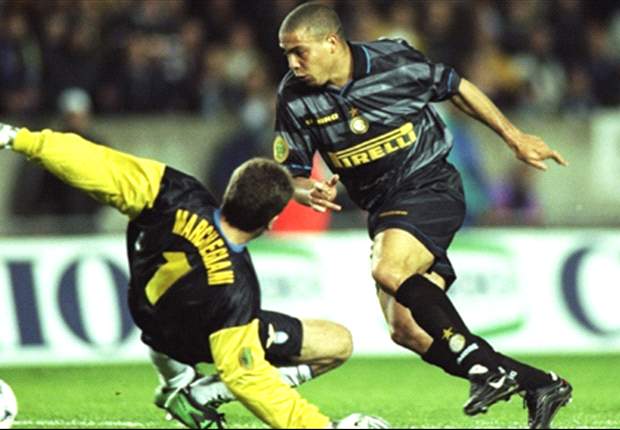 Crazy talent Ronaldo was the best player I have ever coached - former Inter boss Luigi Simoni