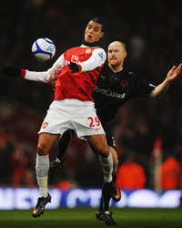 FA Cup : Marouane Chamakh - Andrew Whing, Arsenal v Leyton Orient 