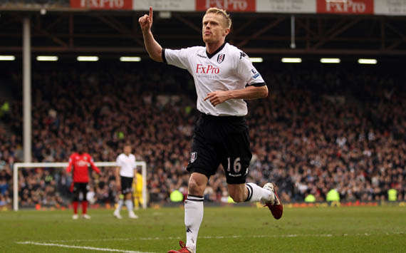 Duff signs one-year contract extension with Fulham