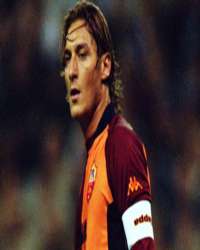 Totti vs Real Madrid (Getty Images)