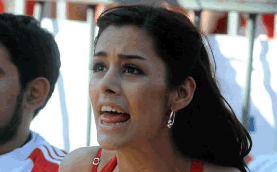 Larissa Riquelme celebrates Cerro Porteno title