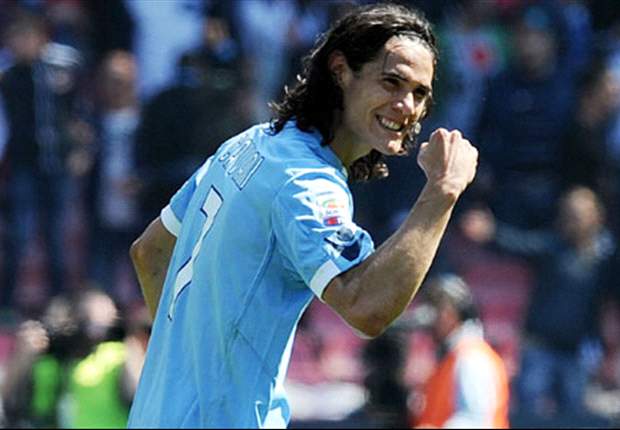 Edinson Cavani bleibt in Italien unterschreibt neuen Vertrag