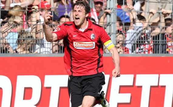 Butscher bejubelt den Siegtreffer (Getty Images)
