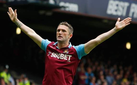 EPL : Robbie Keane, West Ham United v Aston Villa 