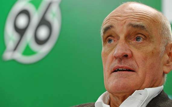 Pyro-Absprachen zwischen 96 und den Ultras Hannover? Präsident Martin Kind dementiert
