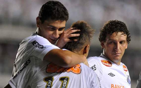 Ganso, Neymar e Elano - Santos x Tachira