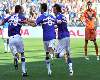I giocatori della Samp festeggiano Mannini dopo il goal al Brescia (Getty Images)