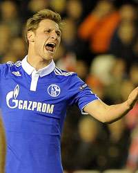 Benedikt Höwedes, FC Schalke 04