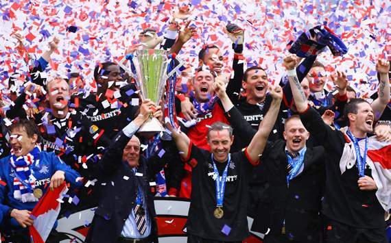 SPL :Walter Smith and David Weir, Kilmarnock v Rangers