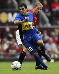 Tévez con Boca en un amistoso ante Manchester United