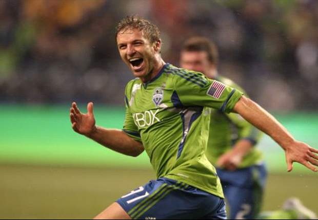 Union acquire Parke from Sounders
