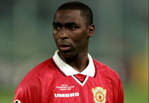 "Con Chicharito, Manchester United está jugando buen fútbol," elogia Andy Cole