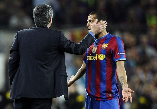 Mourinho's apology for attack on Tito Vilanova is late - Alves