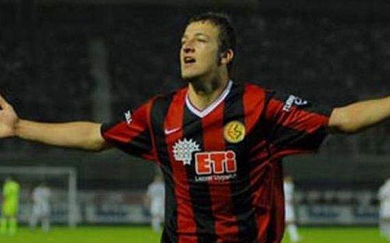 Batuhan Karadeniz (Eskisehirspor)