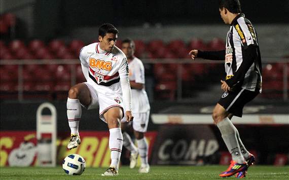 Jean - volante do São Paulo FC  (Crédito: Wander Roberto/VIPCOMM)