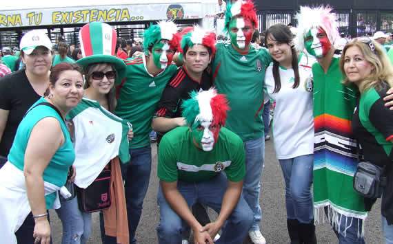 La fotogalería de la fiesta Azteca