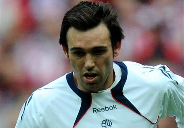 Newcastle poised to make £3m bid for Bolton midfielder Mark Davies