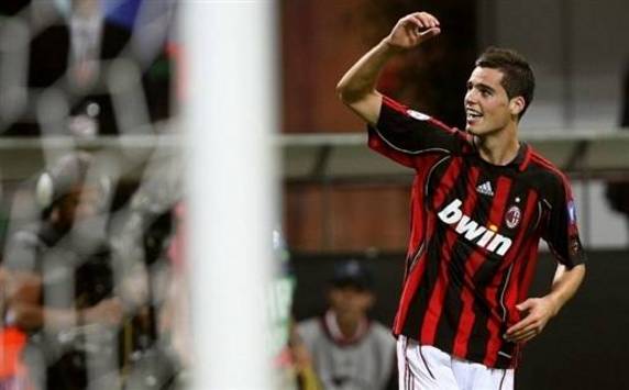 Yoann Gourcuff esulta contro l'Aek (Afp)
