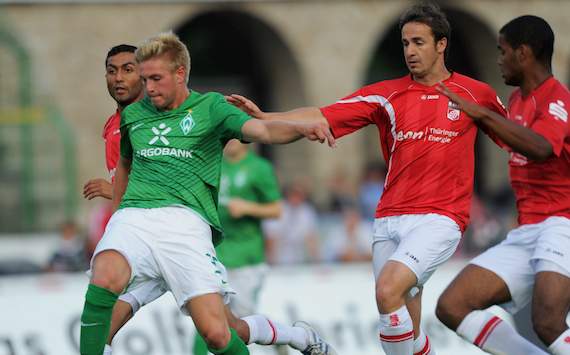 Werders Mittelfeldhoffnung Florian Trinks im Test gegen Rot-Weiss Erfurt