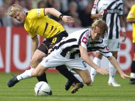 Bundesliga: Rösler von Alemanni Aachen gegen Gladbachs Polanski (AFP)