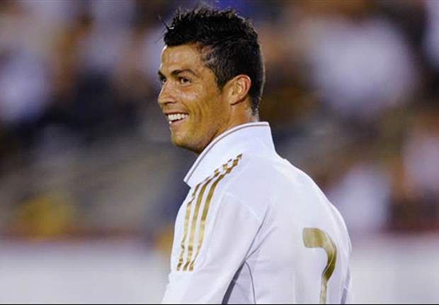 Kaka & Cristiano Ronaldo in Jose Mourinho's squad for Real Madrid's tour of China