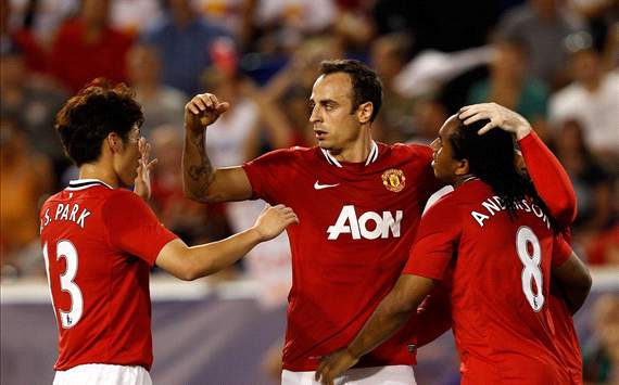 Dimitar Berbatov, Ji-Sung Park and Anderson of Manchester United (Getty Images)