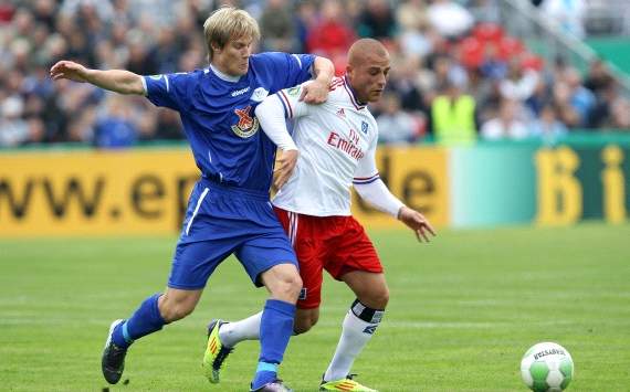 Gökhan Töre stürmt für den HSV