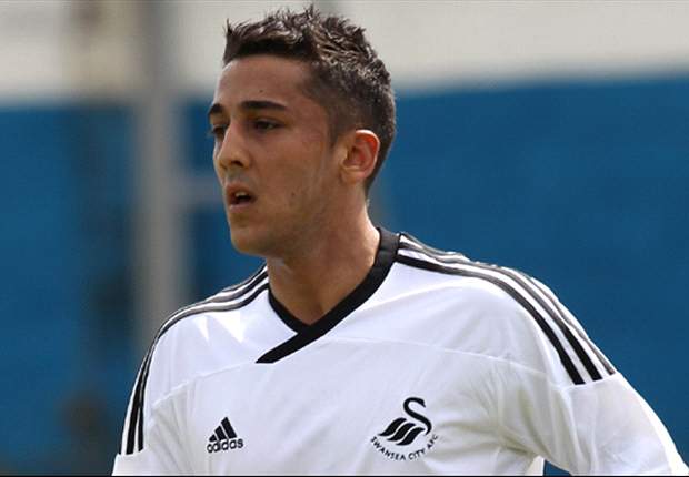 Taylor signs new long-term Swansea contract