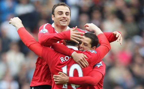 Dimitar Berbatov,Wayne Rooney and Javier Hernandez, Manchester United