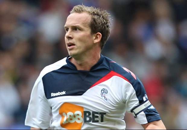 Sunderland to make fresh move for Bolton captain Kevin Davies on a free transfer this summer