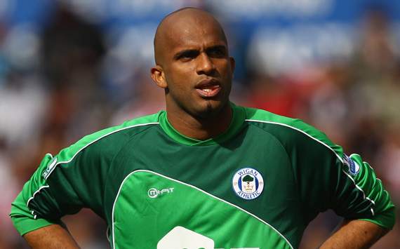 I am not a cheat - Al Habsi hits back at Wenger