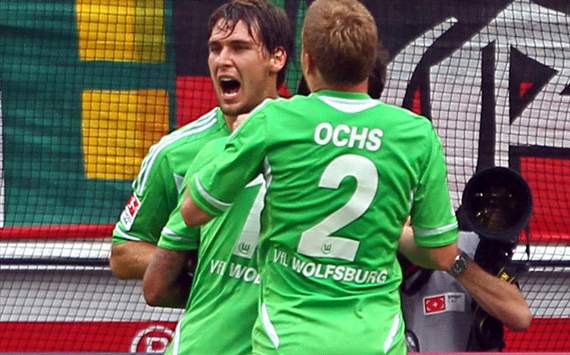 Wolfsburg: Ochs Celebrates Goal Of Patrick Helmes