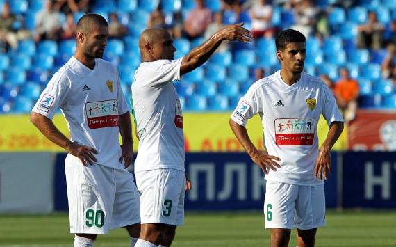 Russia: Anzhi Makhachkala, Roberto Carlos, Mbark Boussoufa