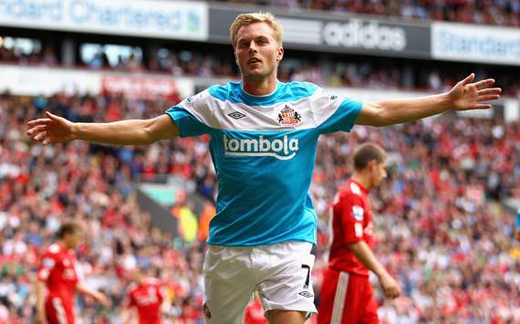 Demi Euro 2012, Sebastian Larsson Segerakan Operasi