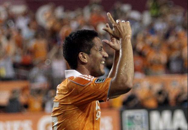 Ching holds off on retiring, will return for another year with Houston Dynamo