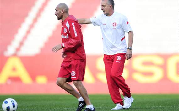 Guiñazu e Dorival Junior - Internacional