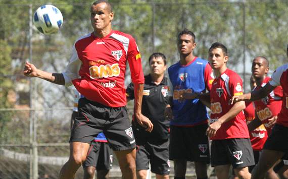 Rivaldo, Meia do São Paulo  Crédito: Luiz Pires/VIPCOMM