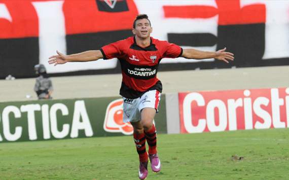 Diogo Campos - Atlético GO x Grêmio (Foto: Joelton Godoy)