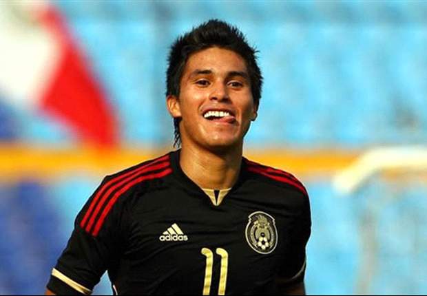 Ulises Davila out with broken bone in his foot