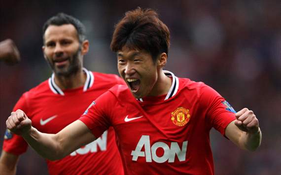 EPL: Park Ji-Sung of Manchester United celebrating against Arsenal