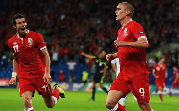 EURO 2012 Qualifier - Wales v Montenegro, Steve Morison and Gareth Bale