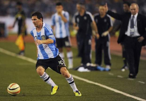 Lionel Messi salutes Argentina performance after 3-1 victory over Nigeria